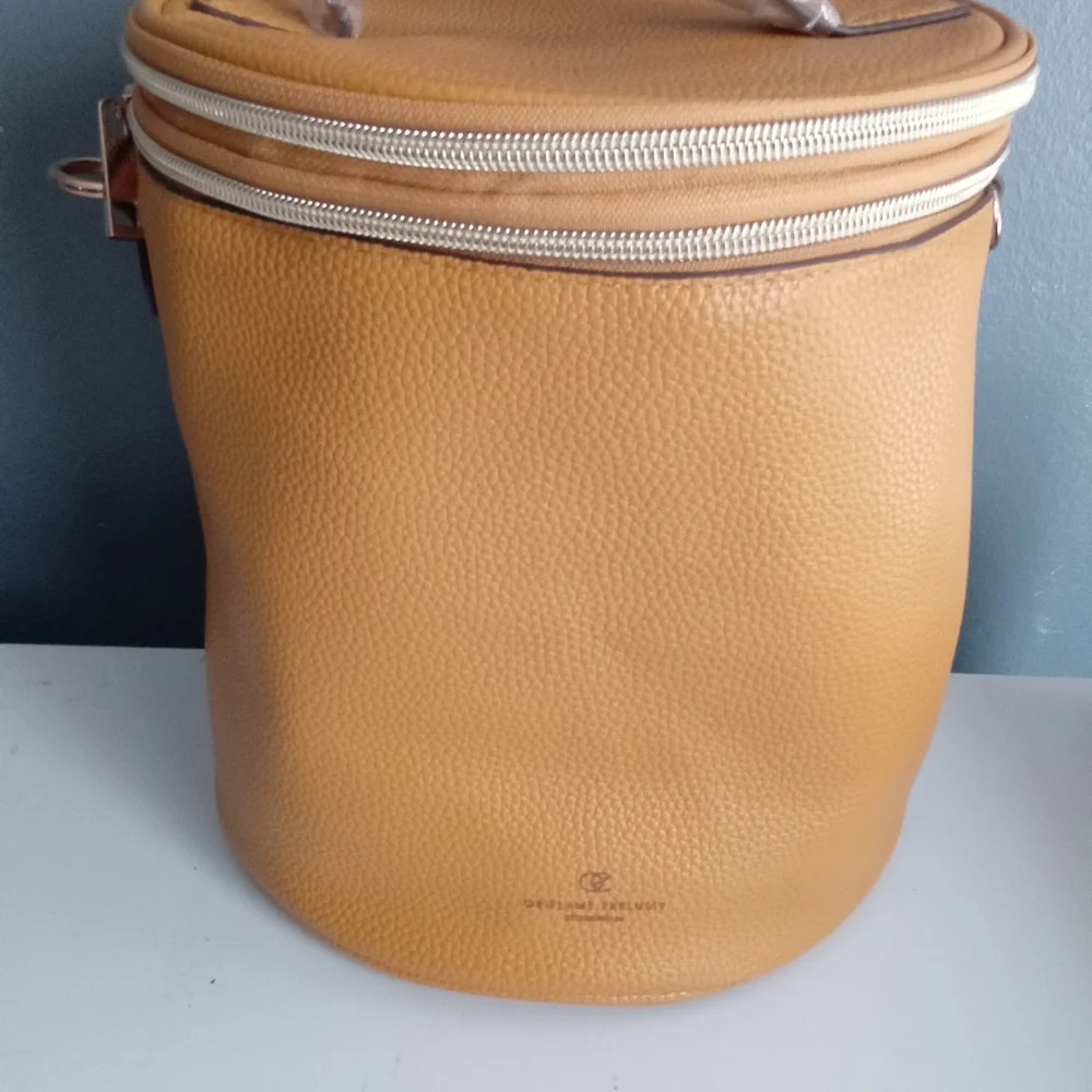 Oriflame Exklusiv Mustard Yellow Pebble Grain Vanity Case Bag Top Handle